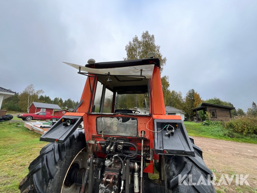 Traktor Volvo BM Valmet 605