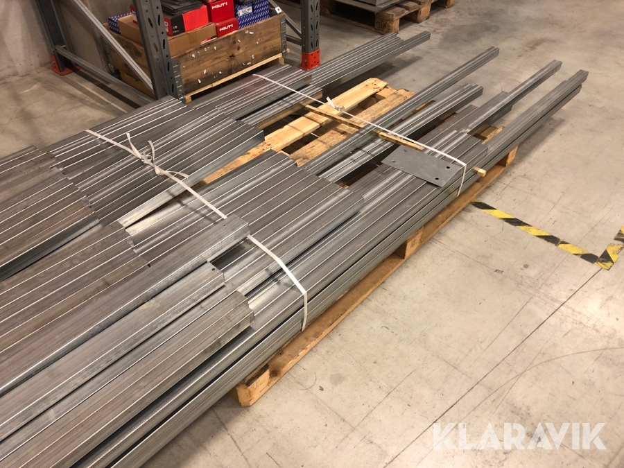 Parti med Fyrkantsrör (stål)  Nya 