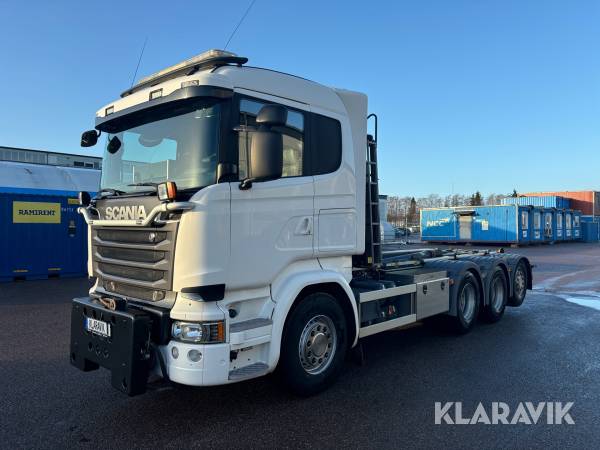 Lastväxlare Scania R520 8x4 med plog/salthydraulik