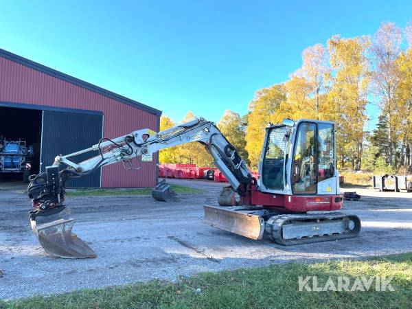 Grävmaskin Takeuchi TB257 FR med redskap