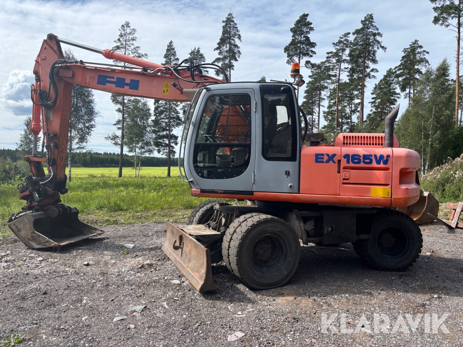 Grävmaskin Hitachi EX 165W med tiltrotator och redskap
