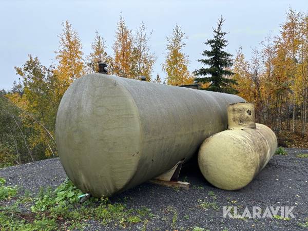 Tank 22m3 av tunt stål med skyddsskikt av glasfiber