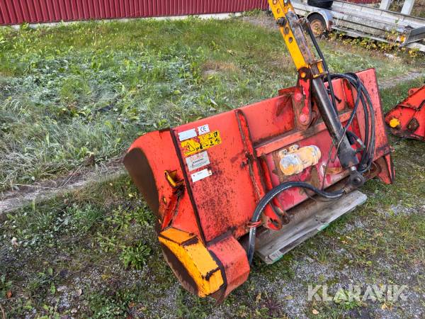 Sandspridare Duun Sa800 med 3-punktsfäste