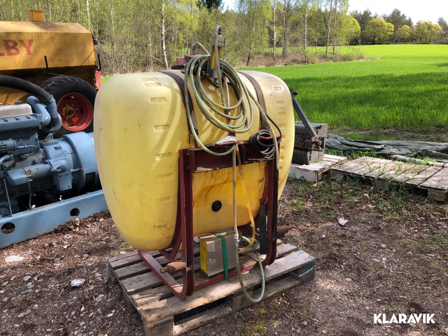Syretank med pump och syremätare Hardi 1301 NK 600-10 