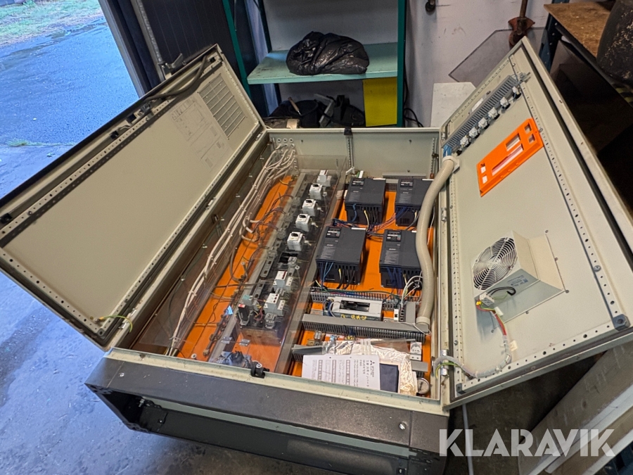 Frekvensstyrt system till bevattningspumpar Mitshubutishi