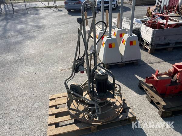 Glättare Dynapac BG 33E