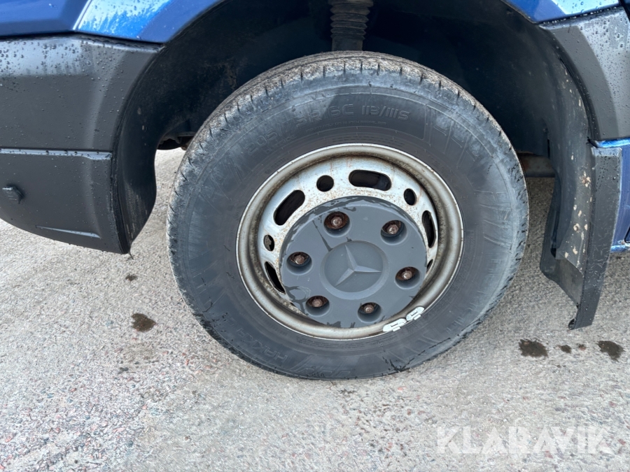 Skåpbil Mercedes-Benz Sprinter 519