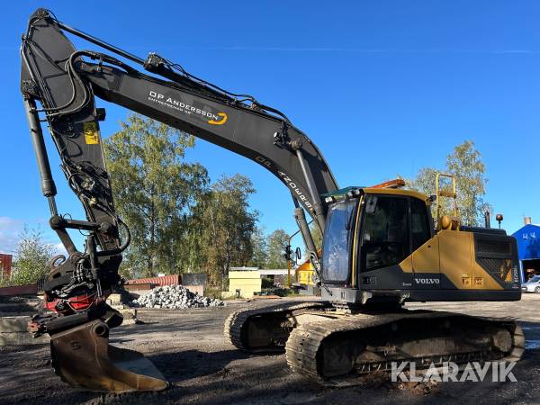 Grävmaskin Volvo EC250EL med grävsystem, rotator med grip och 4 redskap