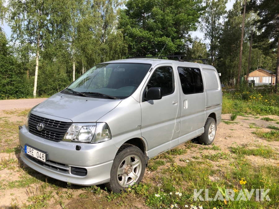 Skåpbil Toyota Hiace 4WD