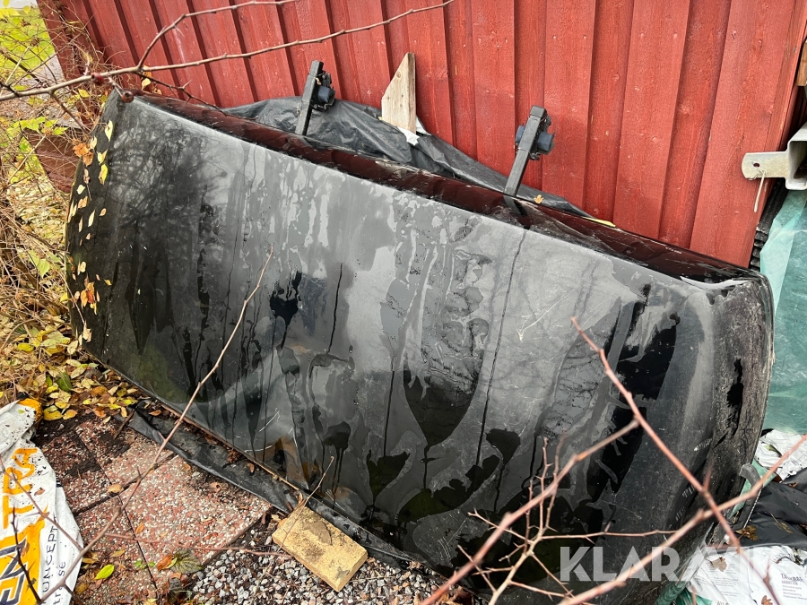 Takbox med takräcken Packline 90