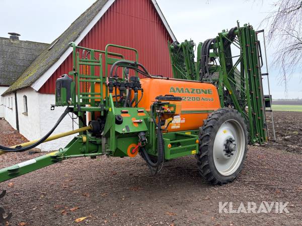 Växtskyddsspruta Amazone UG 2200 Nova