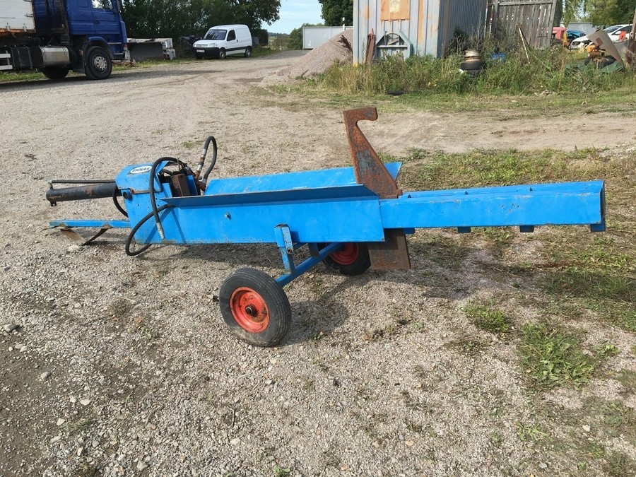 Hydrauldriven Vedklyv