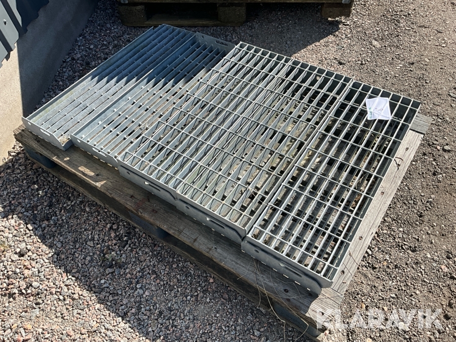 Trappsteg galvade 8st 70x23