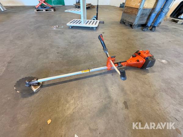 Röjsåg Husqvarna 555 FXT