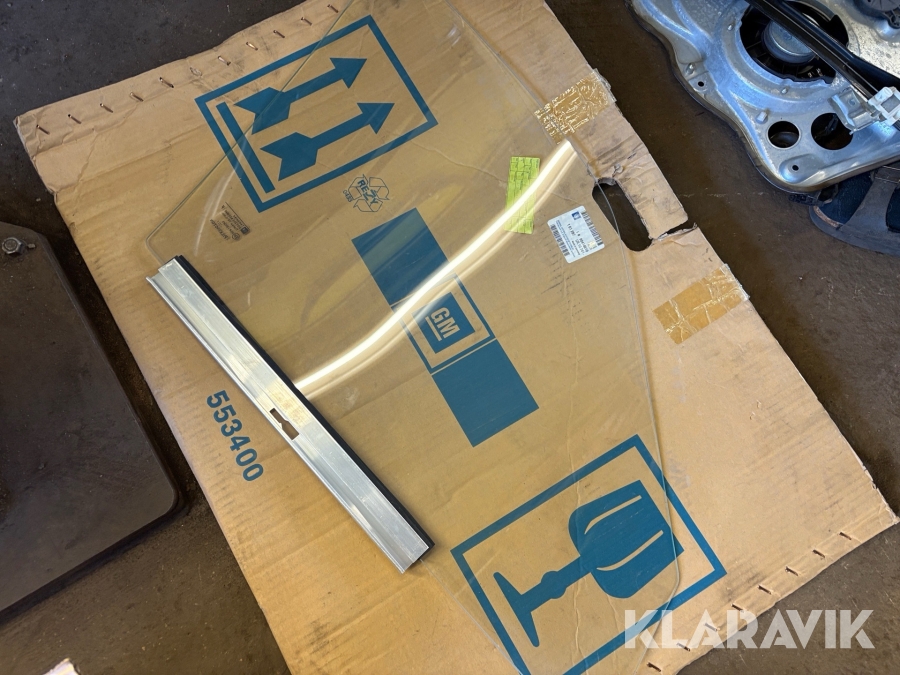 Glasruta & fönsterhiss