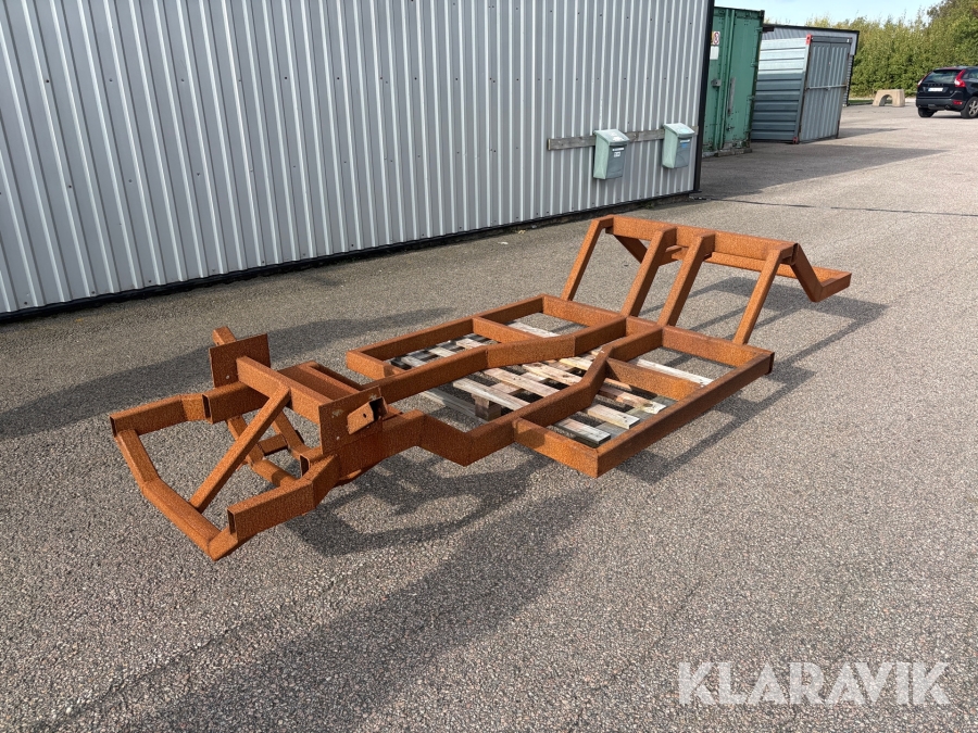 Ram till AC Cobra med Jaguar infästningar