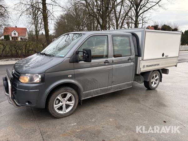 Pickup Volkswagen Transporter dubbelhytt med kåpa 4-motion