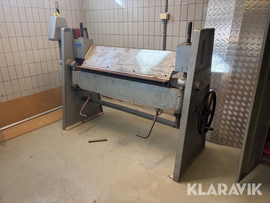 Plåtbock Örestads Maskiner 8262 kap 12/30