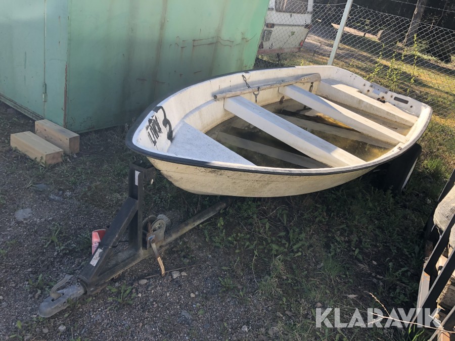 Plastbåt  Jofa med trailer