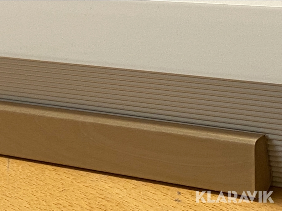 Smyglist folierad MDF Björk 12x22x2450mm 109st (3st kartong)