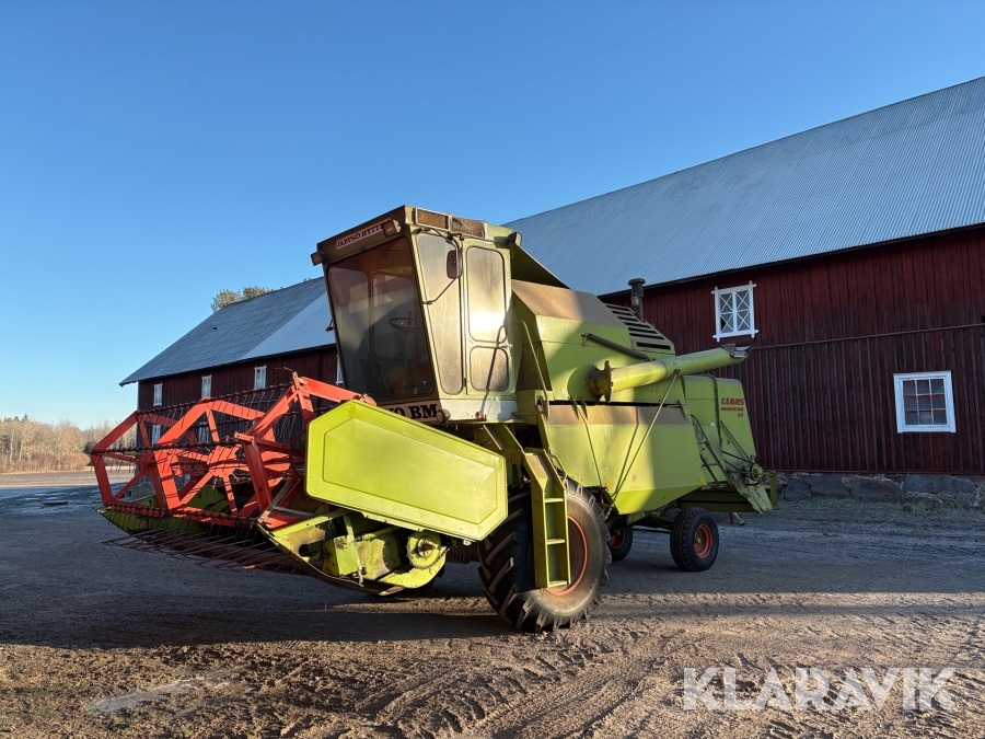 Skördetröska Claas Mercator 60 12 fot