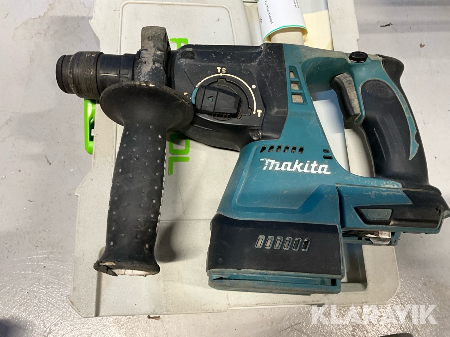 Slagborrmaskin Makita DHR243