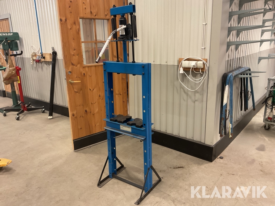 Verkstadspress Biltema