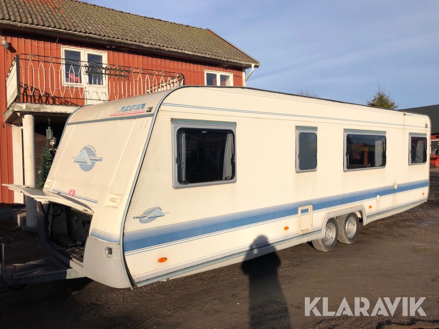 Husvagn Adria Unica C 743PU
