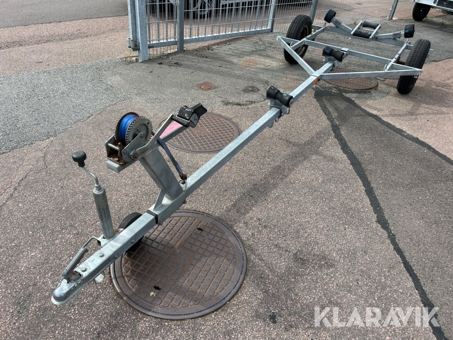 Båtkärra Tiki Treiler BUV-450 oregistrerad