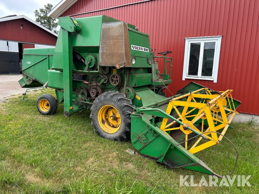 Tröska Volvo BM S830