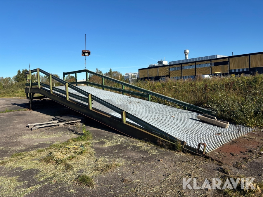 Uppkörningsramp / Bilramp