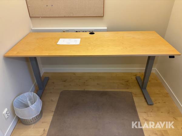 Skrivbord Kinnarps höj & sänk