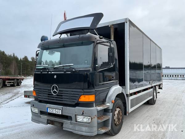 Lastbil Mercedes-Benz Atego 1828