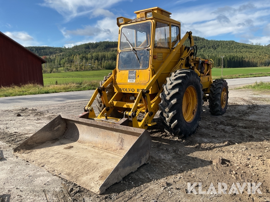 Baklastare Volvo BM LM 641 med redskap