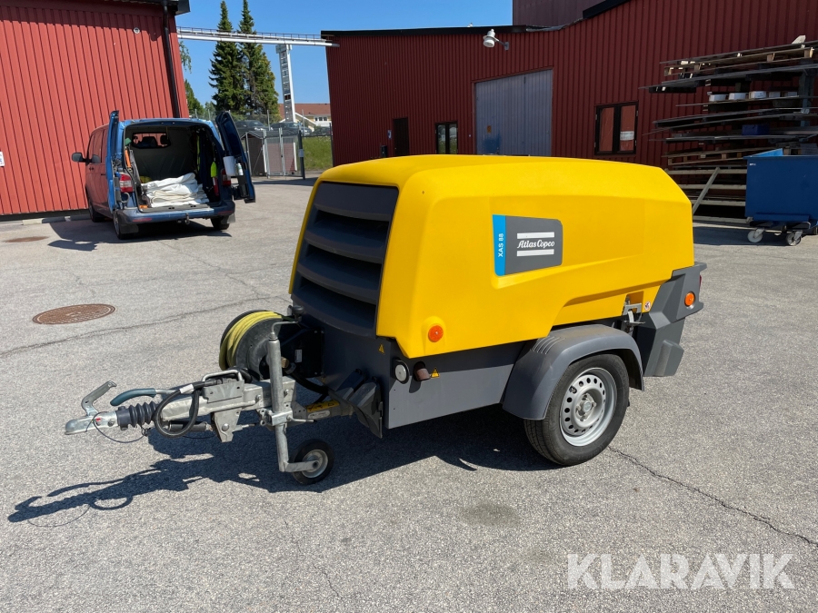 Kompressor Atlas copco XAS 88 med bergborrutrustning