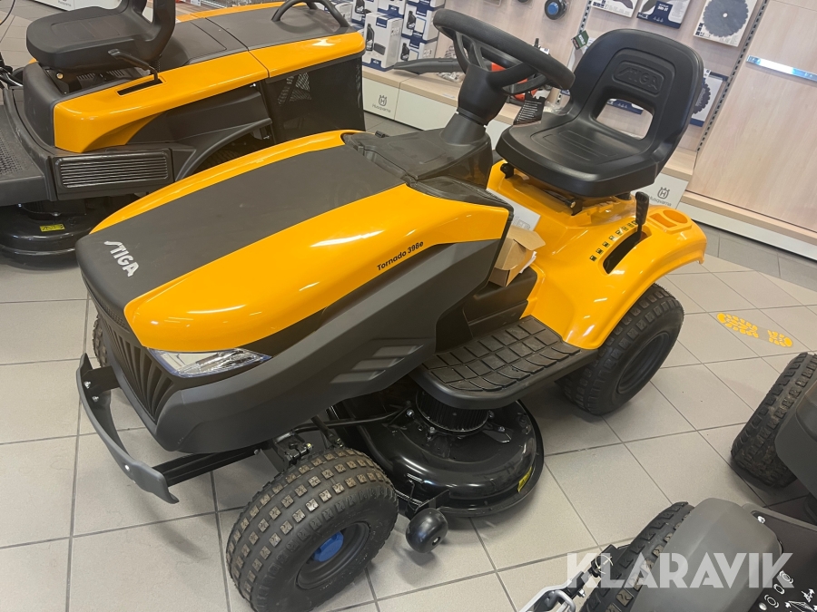 Åkgräsklippare Stiga Tornado 398e