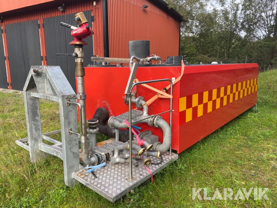 Vattentank på lastväxlarram 10 m3