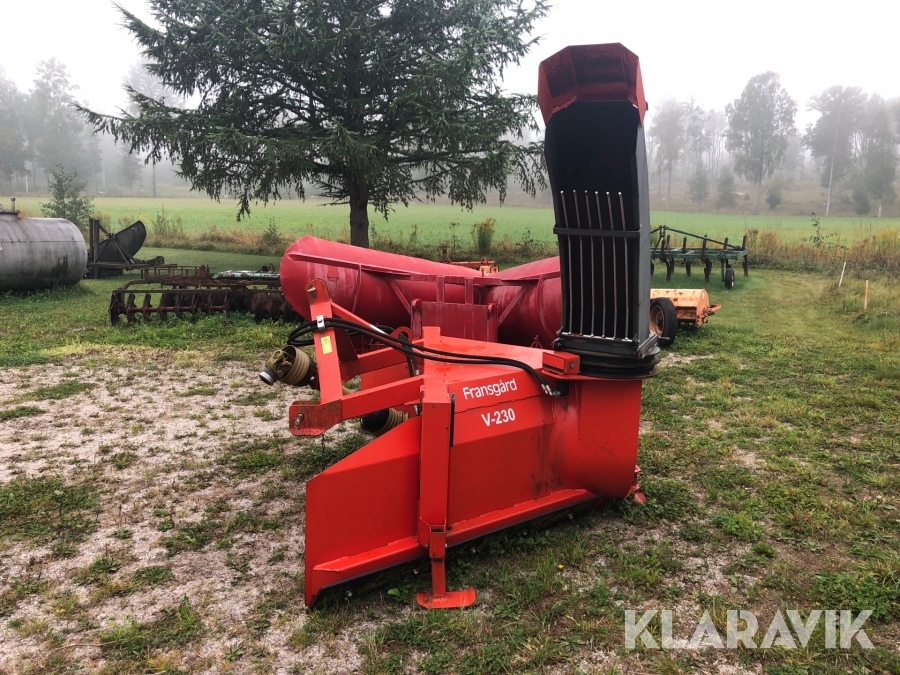 Snöslunga Fransgård V-230 med 3-punkts fäste