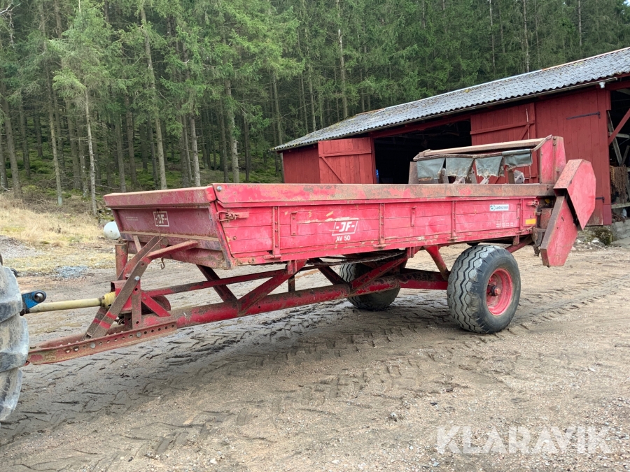 Gödselspridare JF 50