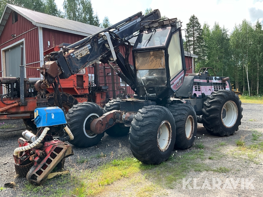 Skördare Valmet 901-6