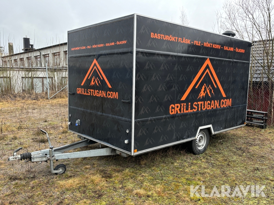 Charkvagn Food Station