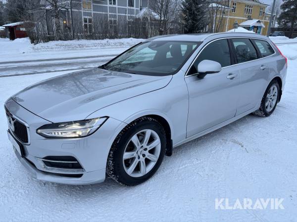 Volvo V90 D4