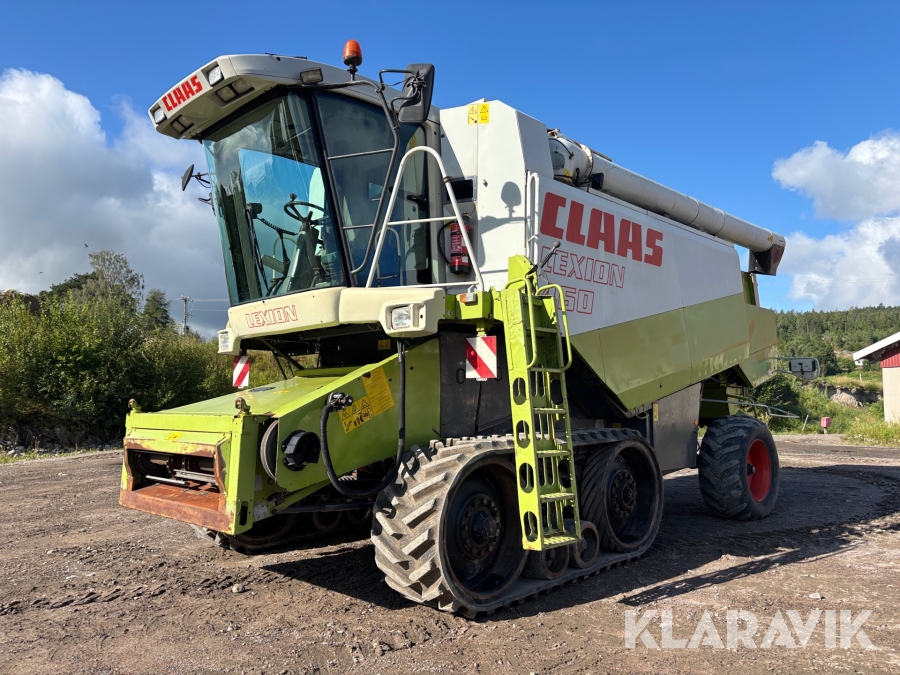 Skördetröska Claas Lexion 460 22fot