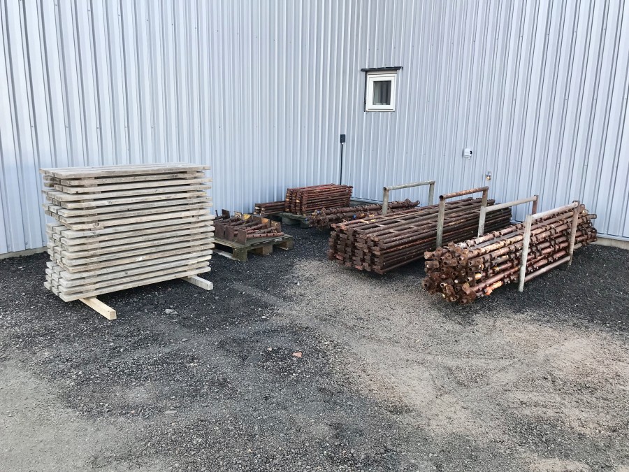 Ett parti Haki ställning