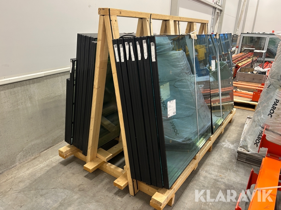 Glas och aluminiumdörrar Press Glass Planitherm XN säkerhetsglas