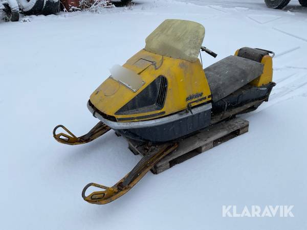 Snöskoter Ski-Doo Nordic