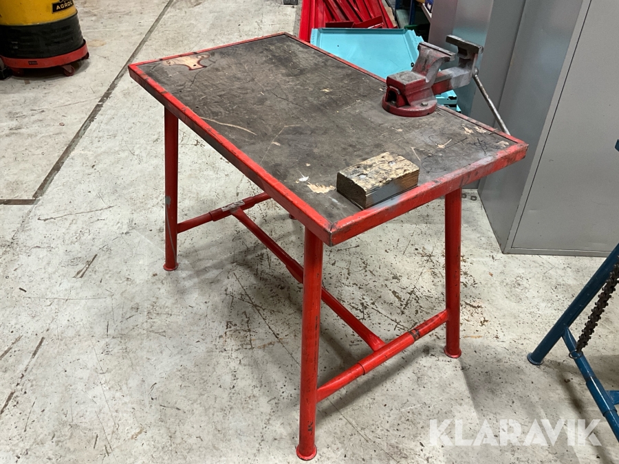 Arbetsbänk Ridgid Matador med skruvstäd