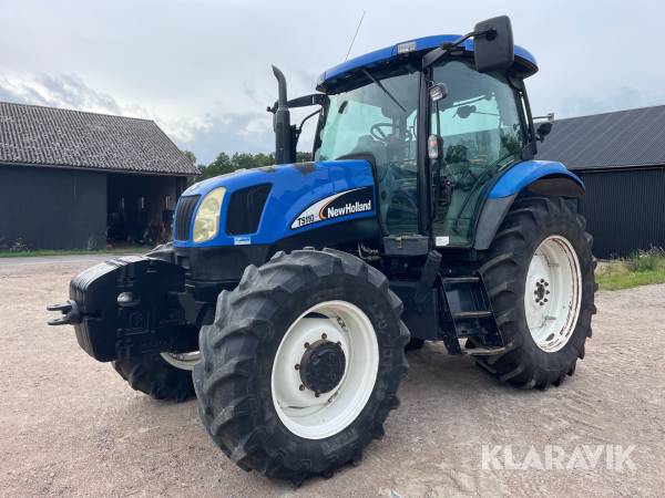 Traktor New Holland TS110A