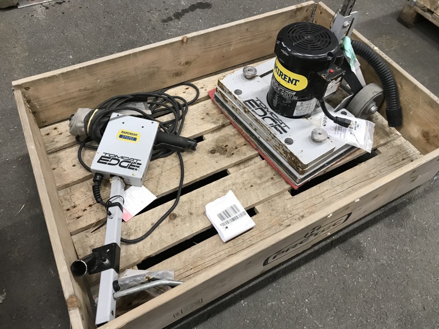 Golvslipmaskin trägolv