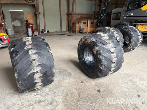 Däck till hjulgrävare Trelleborg 710 / 40 22,5 4st 